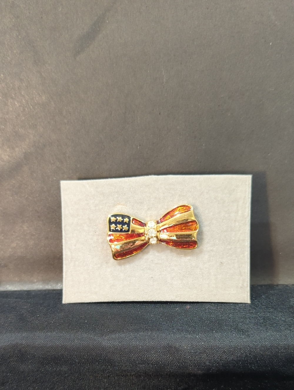 Gold and Red American Flag Bow Pin